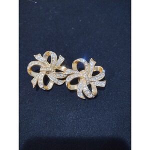 Vintage KJL for Avon Gold Tone Rhinestone Bow Clip On Earrings Ribbon Swirl
